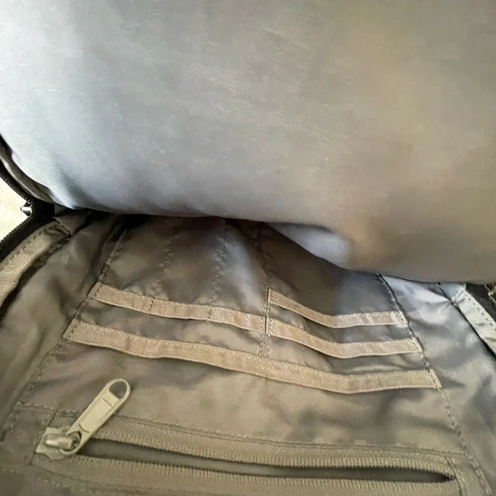 Timbuk2 Heather Gray Everyday Backpack with Navy Accents